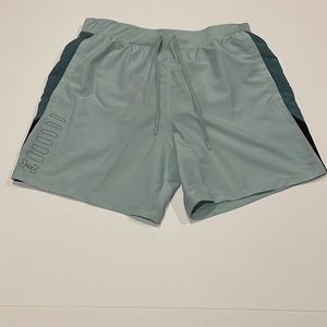 Under Armour 6” Inseam Speed Pocket Athletic Shorts Size L